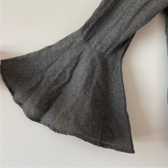 Grace Elements bell sleeve embroidered top. Size Medium - Picture 10 of 11